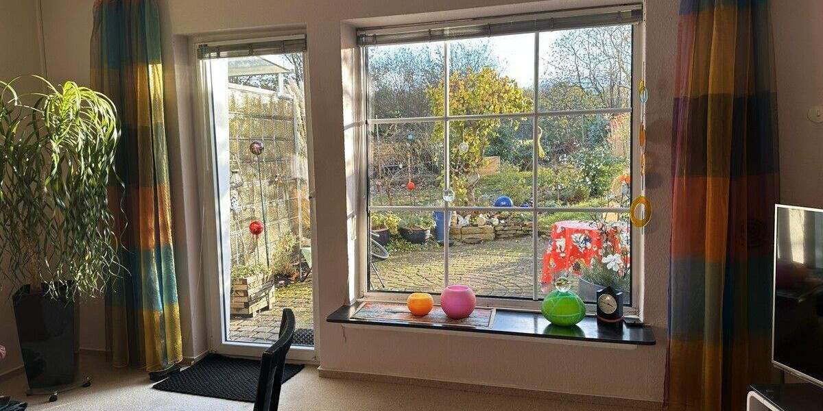 Reihenmittelhaus Hamburg Neugraben-Fischbek - 3 Zimmer, 85 m&sup2;, 240.000&euro; | Angebot:25726573