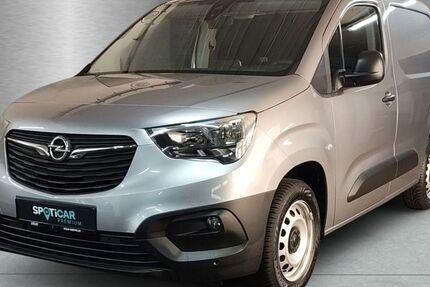 Opel Combo 51.795 km 14.290 &euro; Hamburg 22159