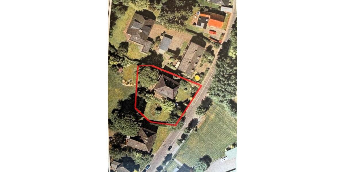 Villa Norderstedt Garstedt - 9 Zimmer, 270 m&sup2;, 1.450.000&euro; | Angebot:26808293