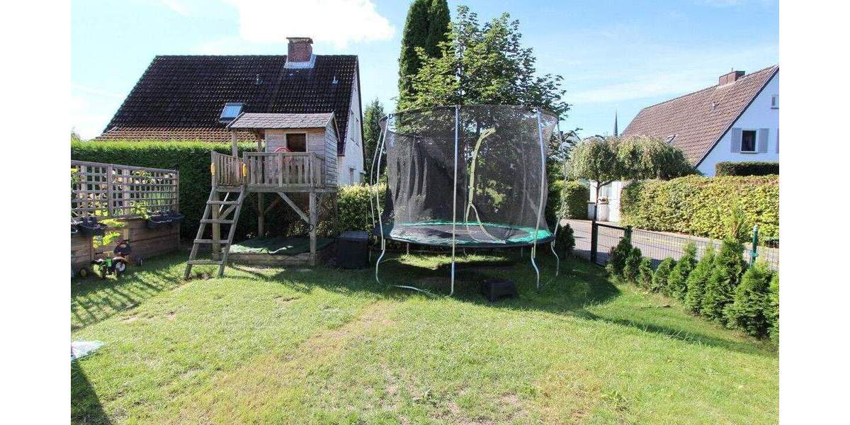 Mehrfamilienhaus, Wohnhaus Barmstedt - 9 Zimmer, 529.000&euro; | Angebot:25743513