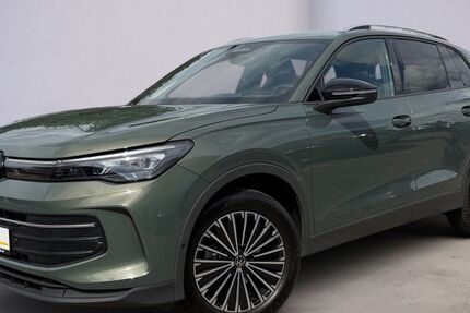 VW Tiguan 19.808 km 35.880 &euro; Bargteheide 22941