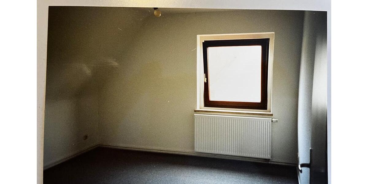 Dachgeschoßwohnung Pinneberg - 2.5 Zimmer, 48 m&sup2;, 120.000&euro; | Angebot:26960579
