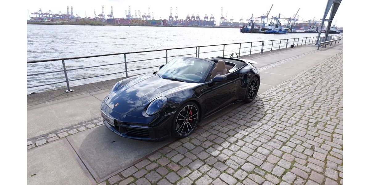 Porsche 992 20.985 km 184.911 &euro; Hamburg 22763