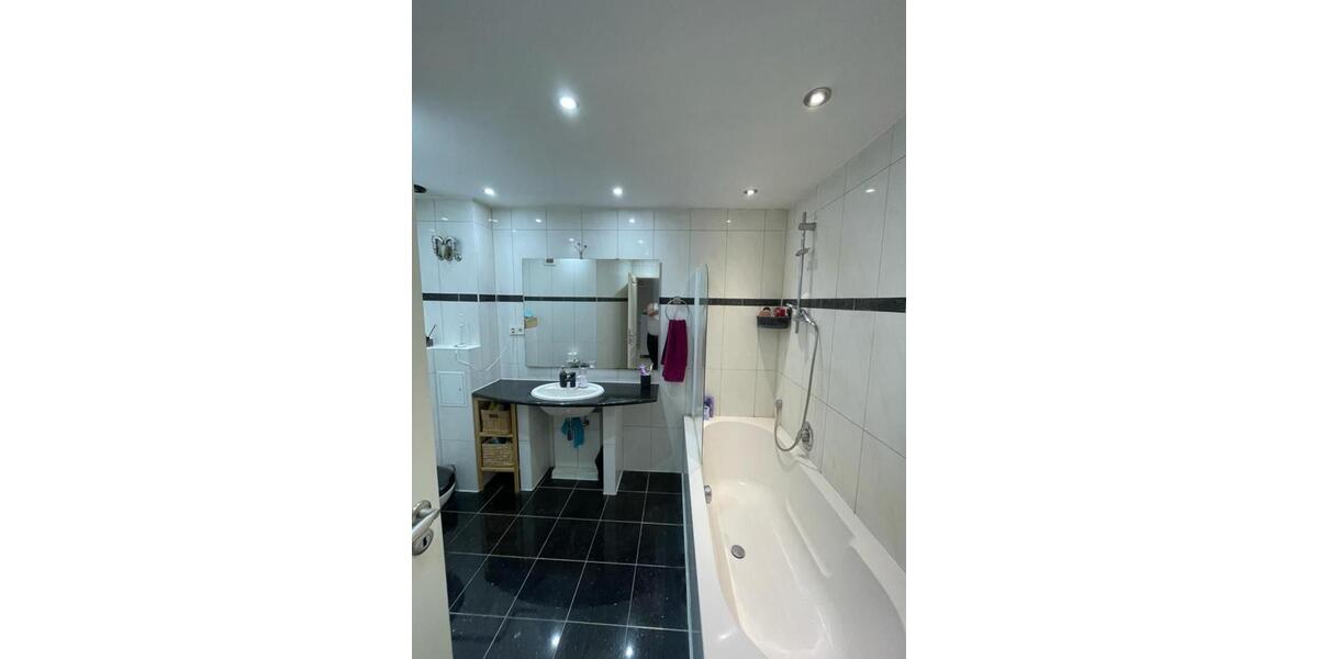 Etagenwohnung Hamburg Horn - 2 Zimmer, 68 m&sup2;, 260.000&euro; | Angebot:25238648