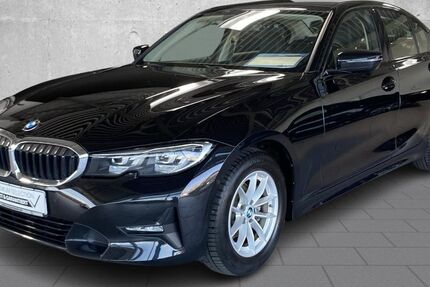 BMW 318 7.472 km 27.885 &euro; Ahrensburg 22926