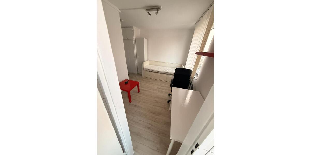Etagenwohnung Hamburg Winterhude - 1 Zimmer, 15 m&sup2;, 117.000&euro; | Angebot:26046660
