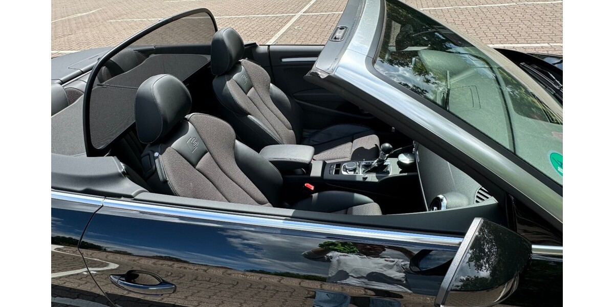 Audi A3 Cabriolet 42.111 km 25.298 &euro; Hamburg 20038