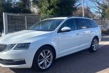 Skoda Octavia 216.000 km 8.300 &euro; Hamburg 20097