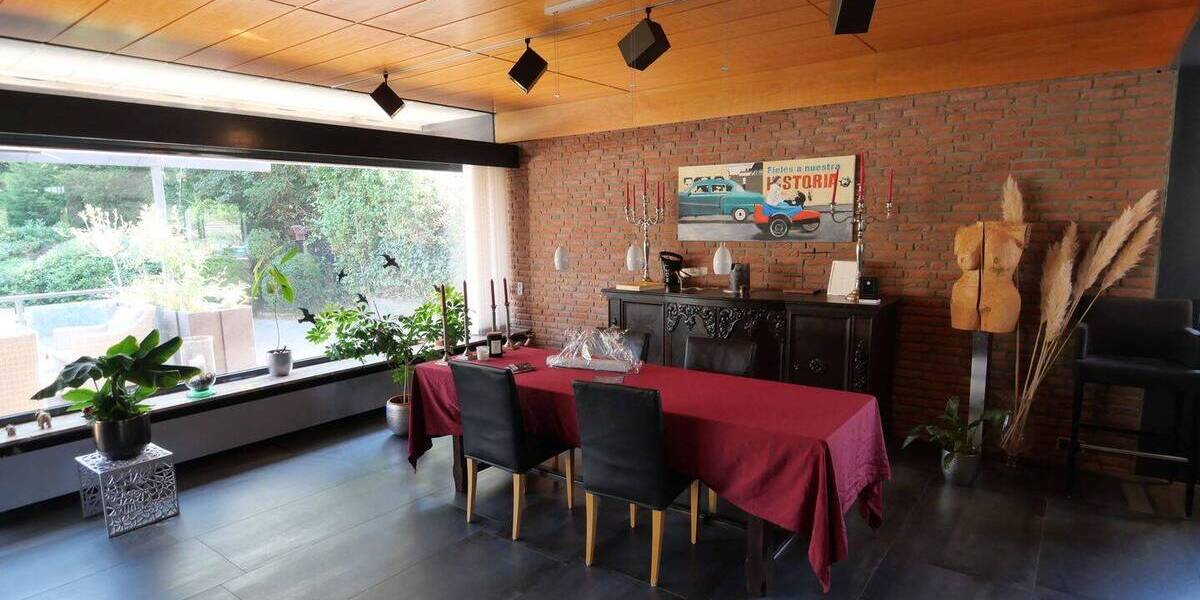 Bungalow Uetersen - 9 Zimmer, 400 m&sup2;, 1.090.000&euro; | Angebot:25660505