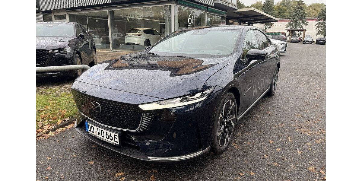 Mazda 6e 4.427 km 47.750 &euro; Bad Oldesloe 23843