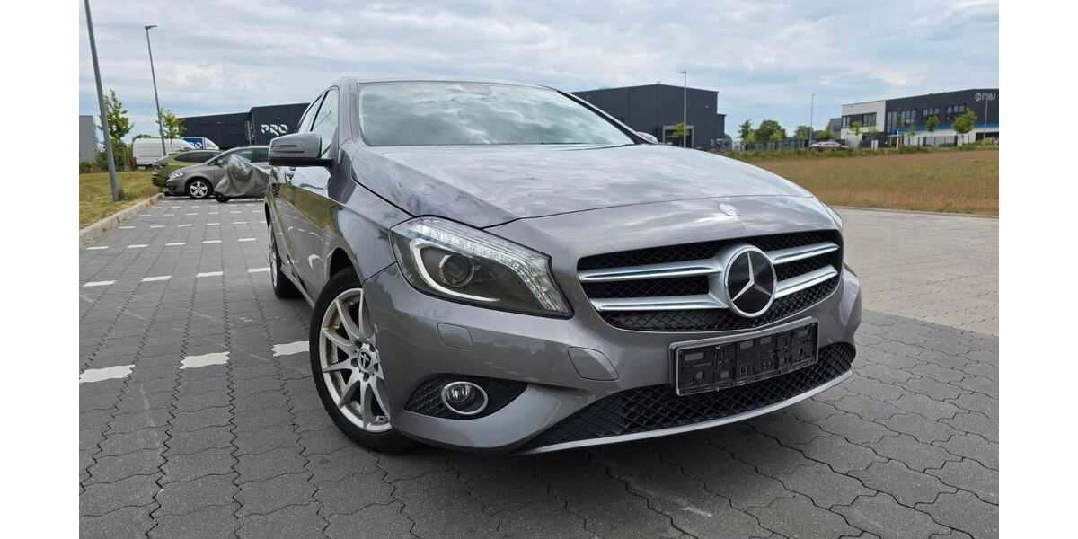 Mercedes-Benz A 250 99.000 km 14.990 &euro; Ahrensburg 22926