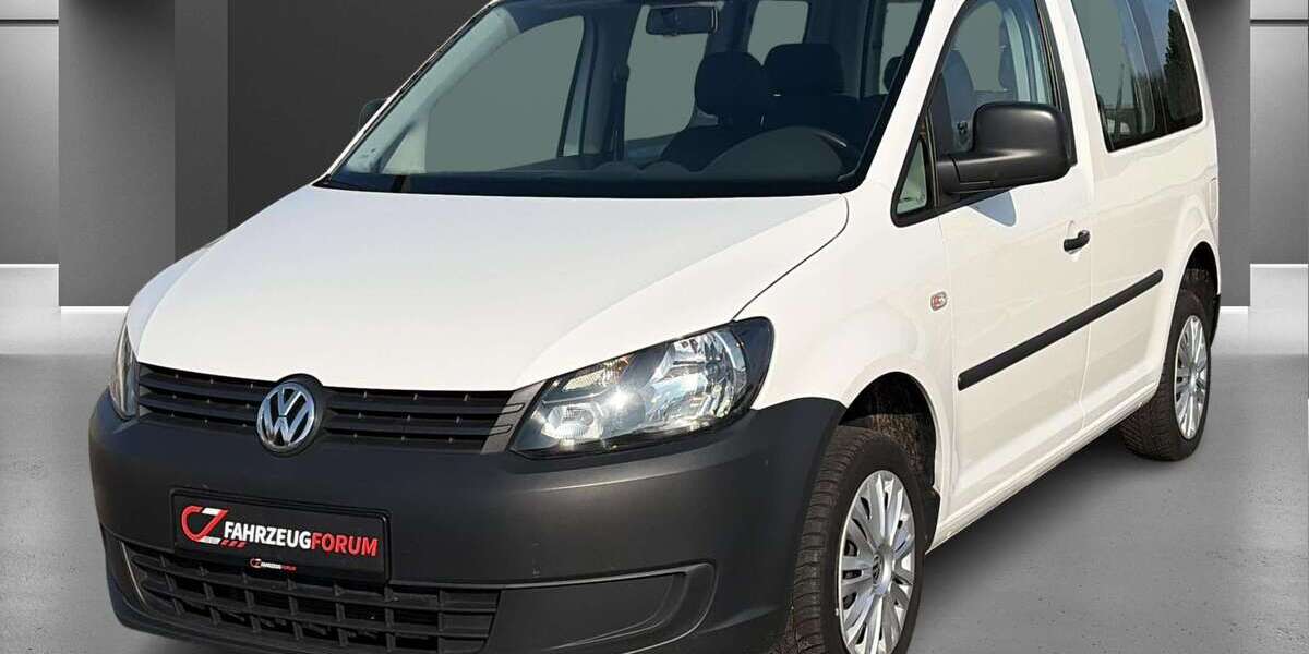 VW Caddy 154.000 km 8.490 &euro; Hamburg 22547