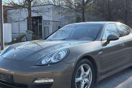 Porsche Panamera 48.000 km 37.990 &euro; Hamburg 22179