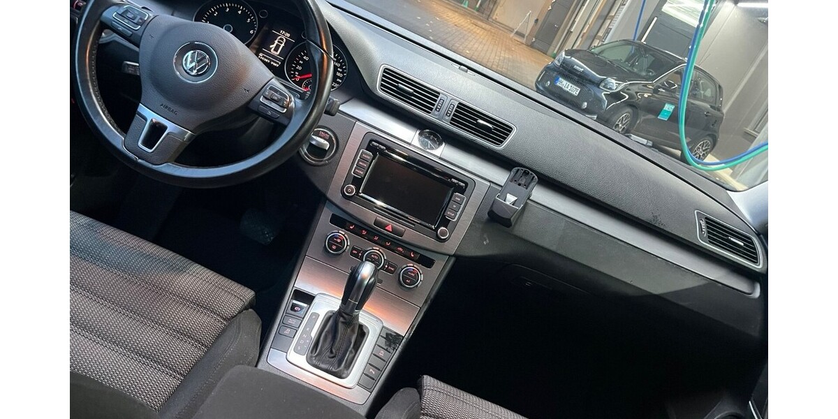 VW Passat 116.000 km 12.000 &euro; Hamburg 20038