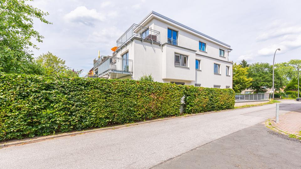 Etagenwohnung Hamburg Groß Borstel - 2 Zimmer, 84 m&sup2;, 1.179&euro; | Angebot:25718735