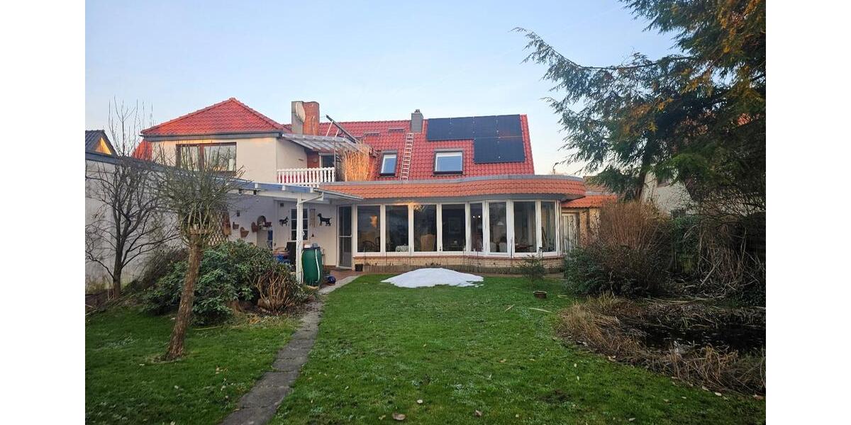 Reihenhaus Pinneberg - 5 Zimmer, 140 m&sup2;, 549.000&euro; | Angebot:27180189