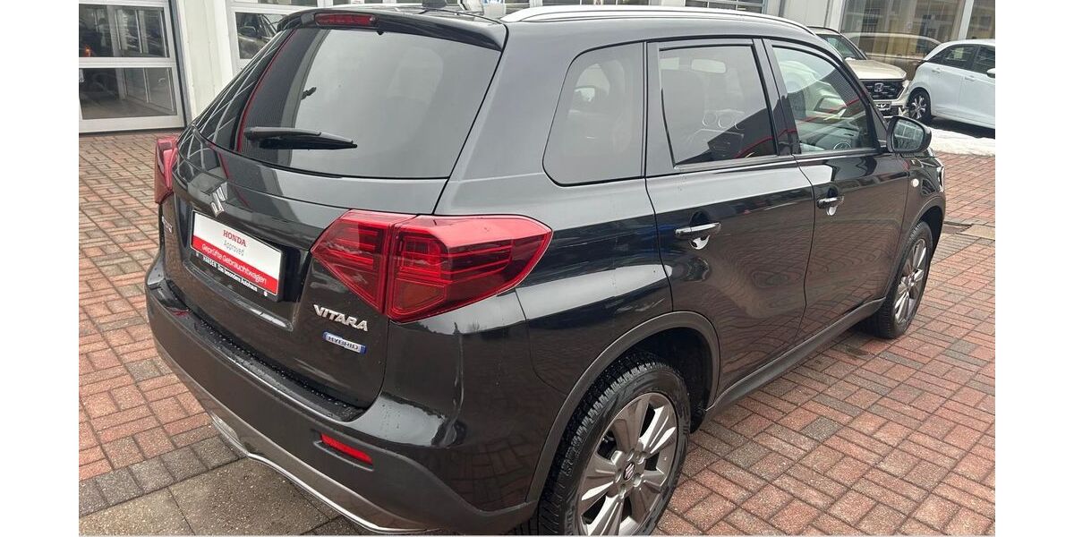 Suzuki Vitara 32.874 km 17.990 &euro; Braak 22145