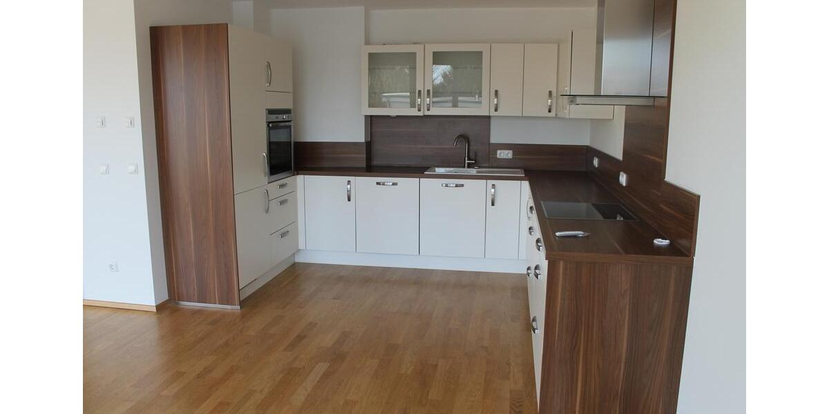 Etagenwohnung Hamburg Groß Borstel - 2 Zimmer, 84 m&sup2;, 1.179&euro; | Angebot:25718735