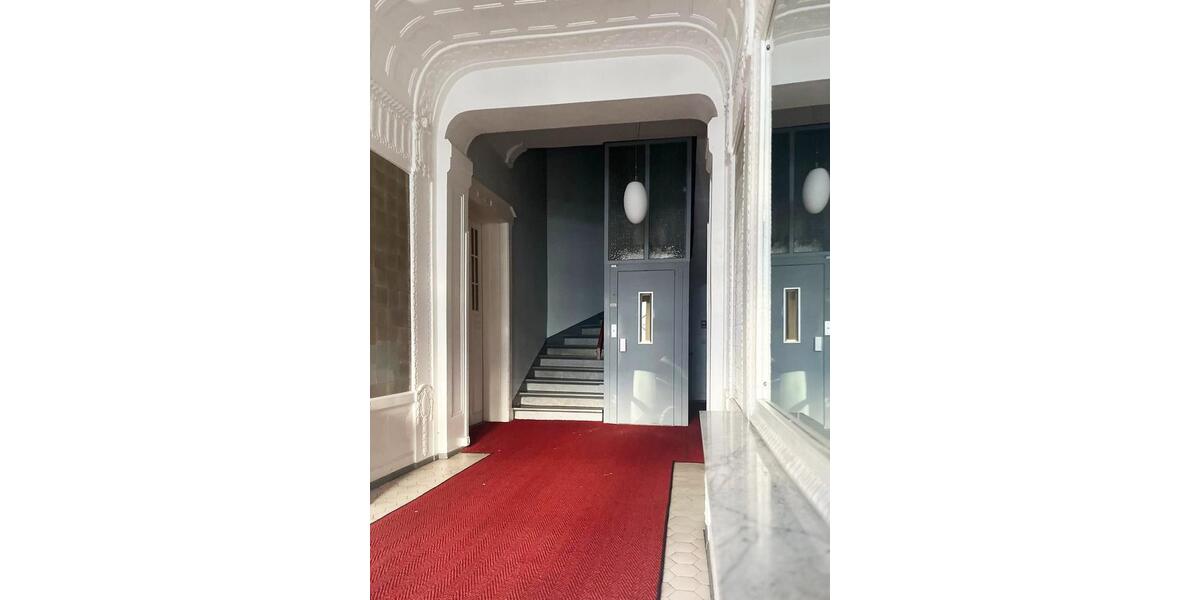 Dachgeschoßwohnung Hamburg Eppendorf - 3.5 Zimmer, 97 m&sup2;, 840.000&euro; | Angebot:26577648