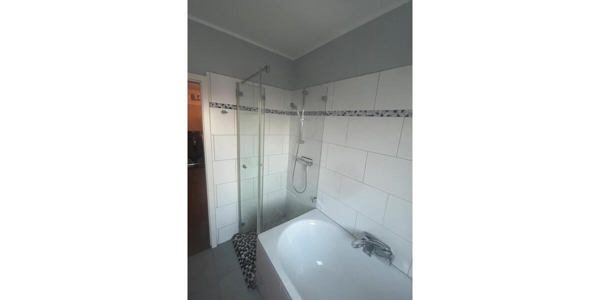 Etagenwohnung Pinneberg - 4 Zimmer, 86 m&sup2;, 335.000&euro; | Angebot:24122855