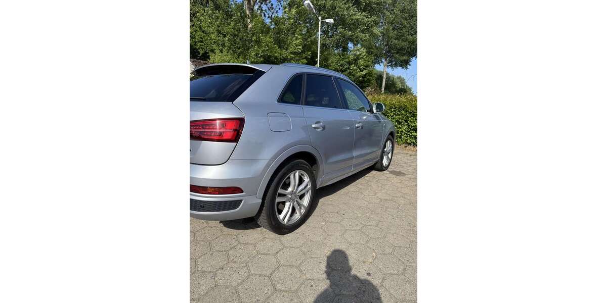 Audi Q3 103.500 km 21.500 &euro; Hamburg 20355