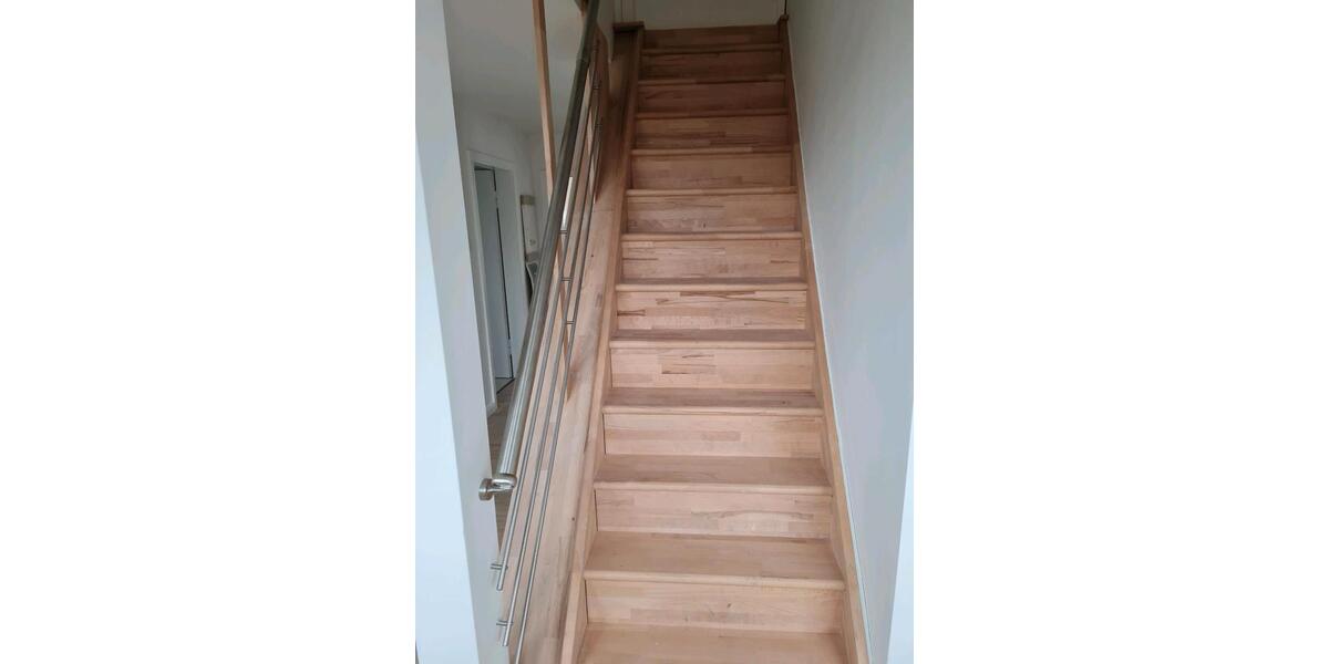 Maisonettenwohnung Tremsbüttel - 4 Zimmer, 125 m&sup2;, 1.190&euro; | Angebot:25381375