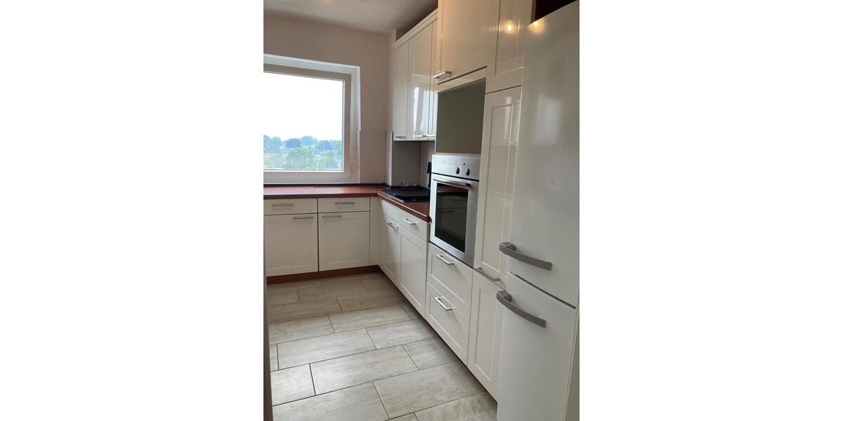 Etagenwohnung Pinneberg - 4.5 Zimmer, 109 m&sup2;, 1.380&euro; | Angebot:25783890