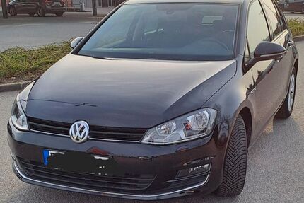 VW Golf 108.500 km 8.699 &euro; Klein Nordende 25336
