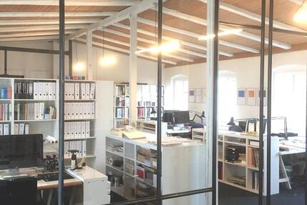 Gewerbeobjekt Hamburg Altona-Nord - 300&euro; | Angebot:25859183