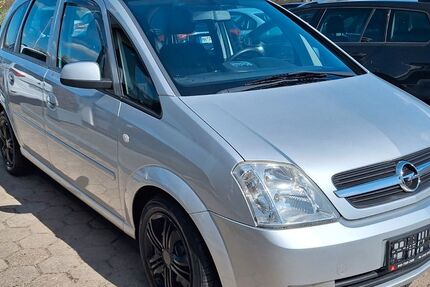 Opel Meriva 144.956 km 3.499 &euro; Stapelfeld 22145