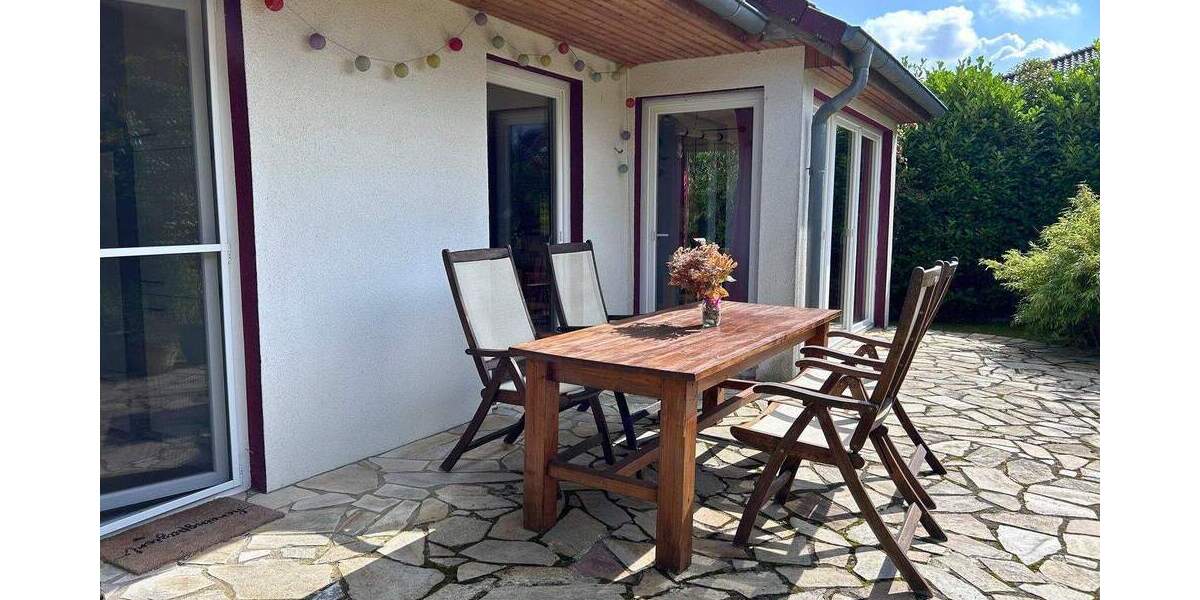 Einfamilienhaus Bad Bramstedt - 8 Zimmer, 201 m&sup2;, 595.000&euro; | Angebot:25722298