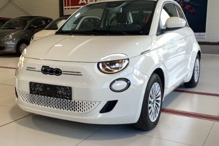 Fiat 500e 29.539 km 19.990 &euro; Elmshorn 25337