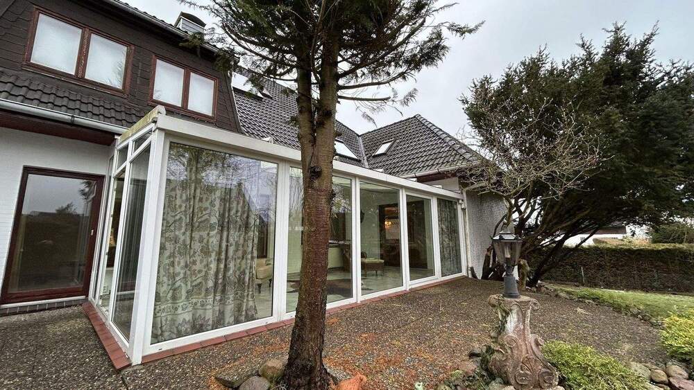 Doppelhaushälfte Tangstedt Wilstedt - 9 Zimmer, 343 m&sup2;, 849.000&euro; | Angebot:25737088