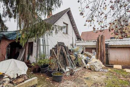 Haus Hamburg Langenhorn - 3 Zimmer, 127 m&sup2;, 125.000&euro; | Angebot:25679203