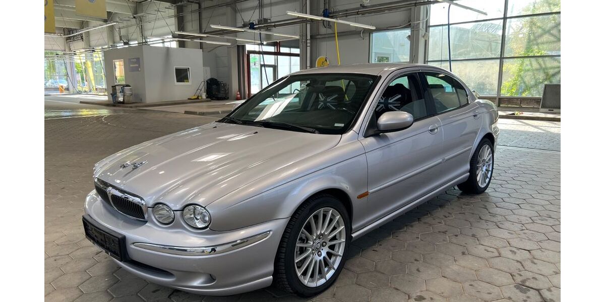 Jaguar X-Type 217.713 km 4.950 &euro; Elmshorn 25337