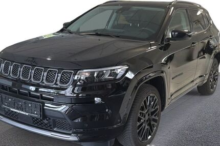 Jeep Compass 16.250 km 23.890 &euro; Uetersen 25436