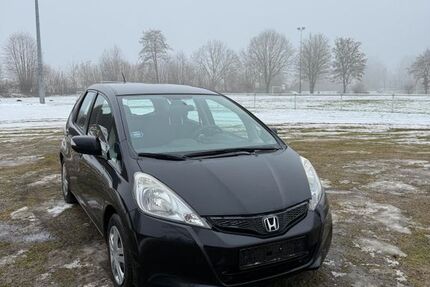 Honda Jazz 173.000 km 6.699 &euro; Brunsbek 22946