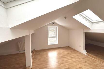 Haus Hamburg Bramfeld - 4 Zimmer, 112 m&sup2;, 579.000&euro; | Angebot:25678788