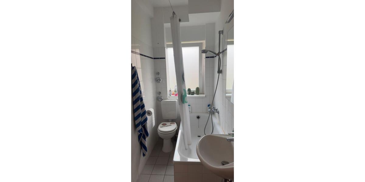 Hochparterre Hamburg Winterhude - 3 Zimmer, 48 m&sup2;, 1.100&euro; | Angebot:25935207