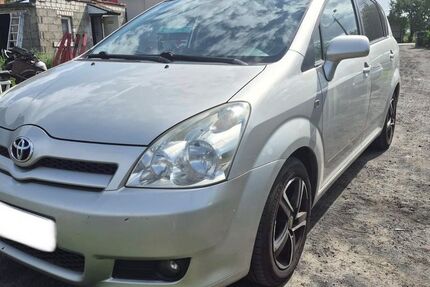 Toyota Corolla Verso 156.181 km 3.199 &euro; hamburg 20539