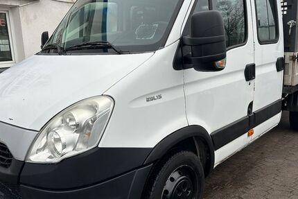 IVECO Andere 192.000 km 5.990 &euro; Hamburg 20537