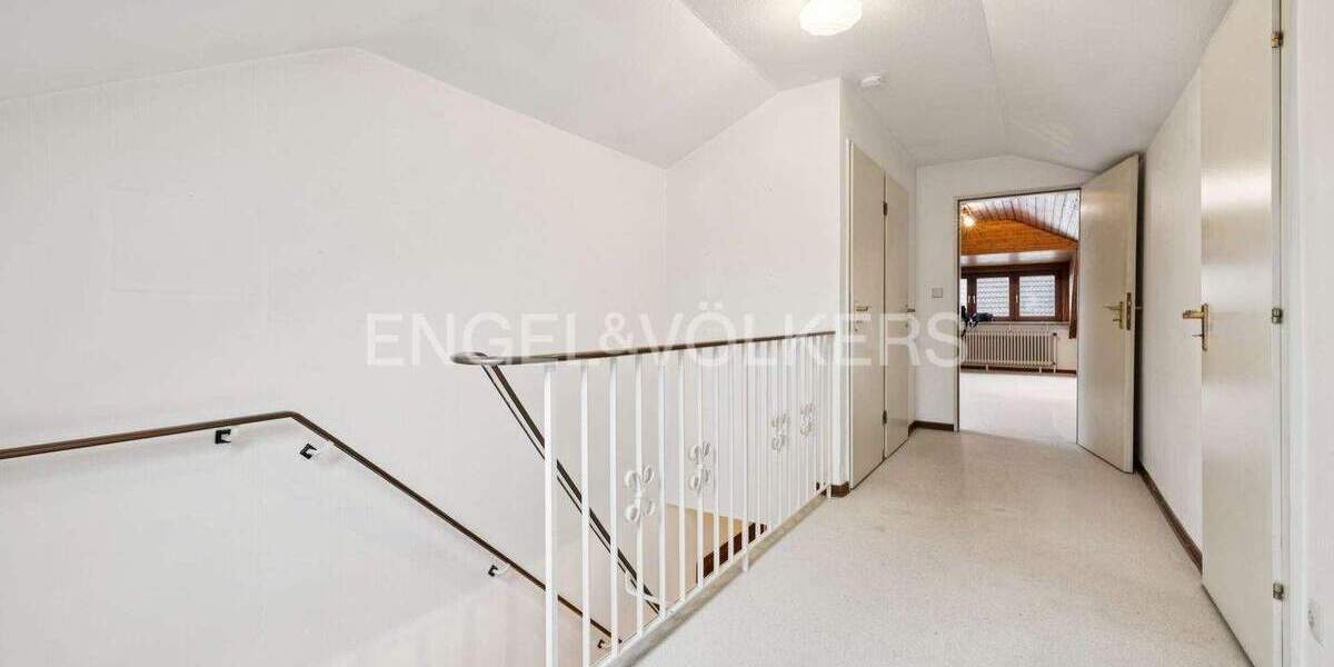 Einfamilienhaus Ahrensburg - 7 Zimmer, 300 m&sup2;, 1.500.000&euro; | Angebot:25701922