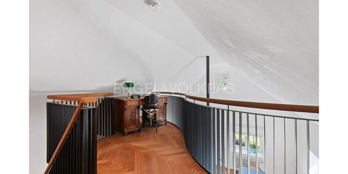 Etagenwohnung Hamburg Sasel - 2 Zimmer, 127 m&sup2;, 740.000&euro; | Angebot:25702345