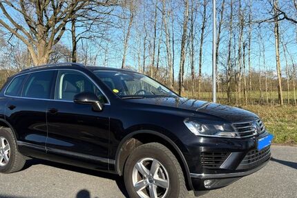 VW Touareg 152.000 km 19.899 &euro; Horst 25358