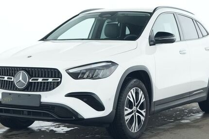 Mercedes-Benz GLA 250 6.108 km 41.925 &euro; Bad Oldesloe 23843