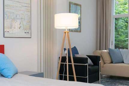 Zimmer Hamburg Harvestehude - 2 Zimmer, 1.300&euro; | Angebot:24640931