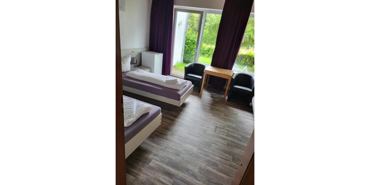 K357 Staffboarding Monteurzimmervermietung, Vermittlung in Hamburg (Haus, 10 Zimmer, bis 20 Personen - Burg Hamburg Stellingen | Angebot:27225050