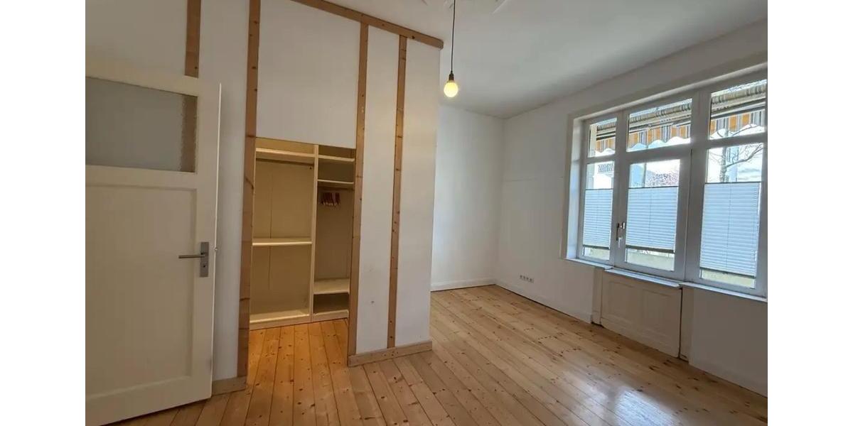 Hochparterre Hamburg Harburg - 5 Zimmer, 192 m&sup2;, 2.750&euro; | Angebot:26014489