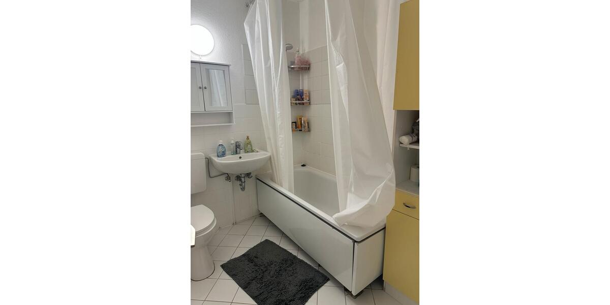 Etagenwohnung Hamburg Wandsbek - 1 Zimmer, 20 m&sup2;, 700&euro; | Angebot:26025220