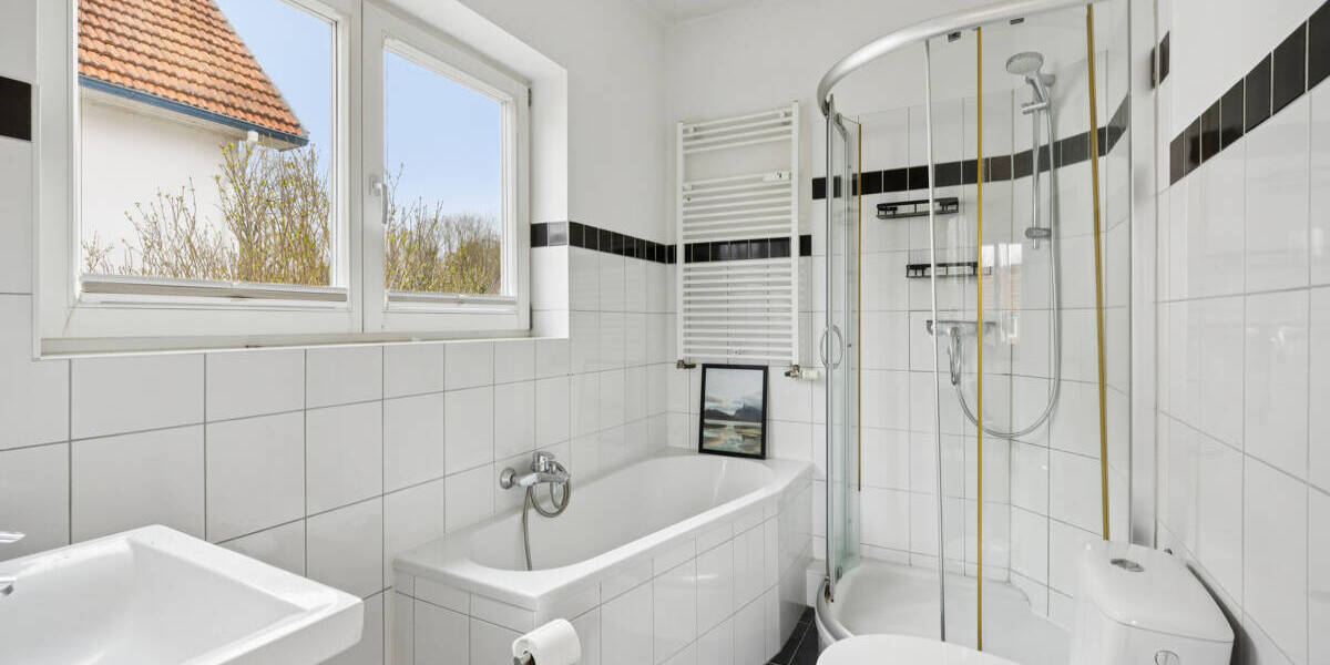 Mehrfamilienhaus, Wohnhaus Hamburg / Groß Borstel Groß Borstel - 7 Zimmer, 212 m&sup2;, 1.450.000&euro; | Angebot:26026859